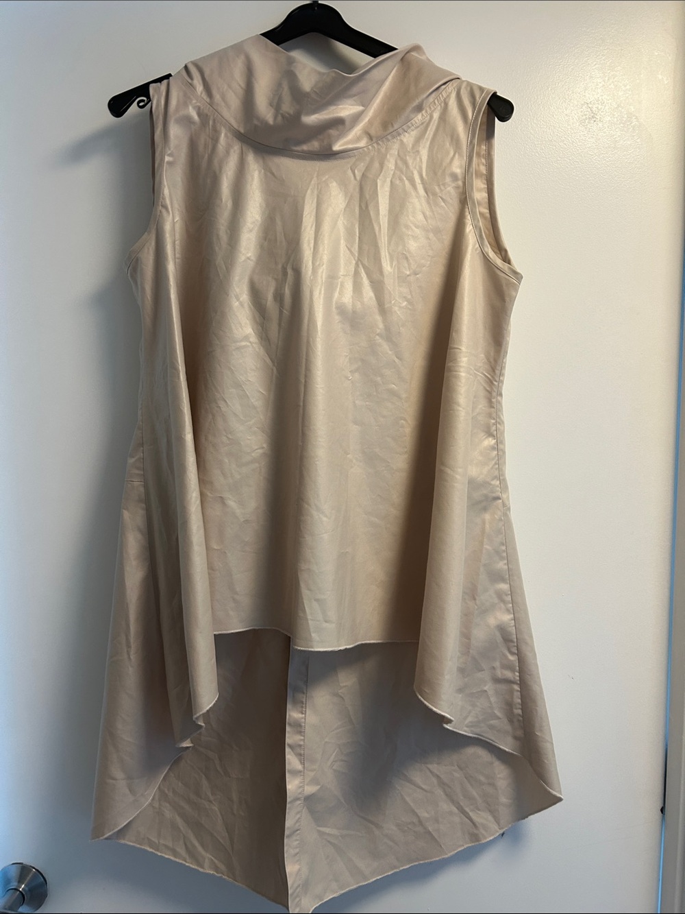 Sleeveless High-Low Dress in Light Cream